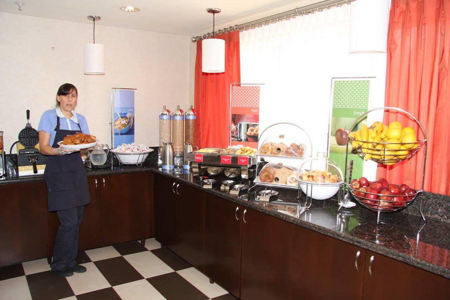 Springhill Suites By Marriott San Diego Mission Valley Εξωτερικό φωτογραφία